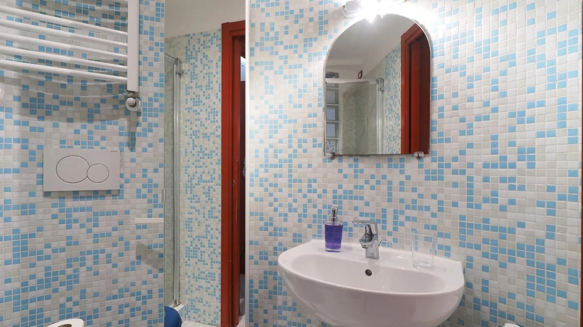 Apartament Primopiano - Chiesa Rossa Mediolan Włochy