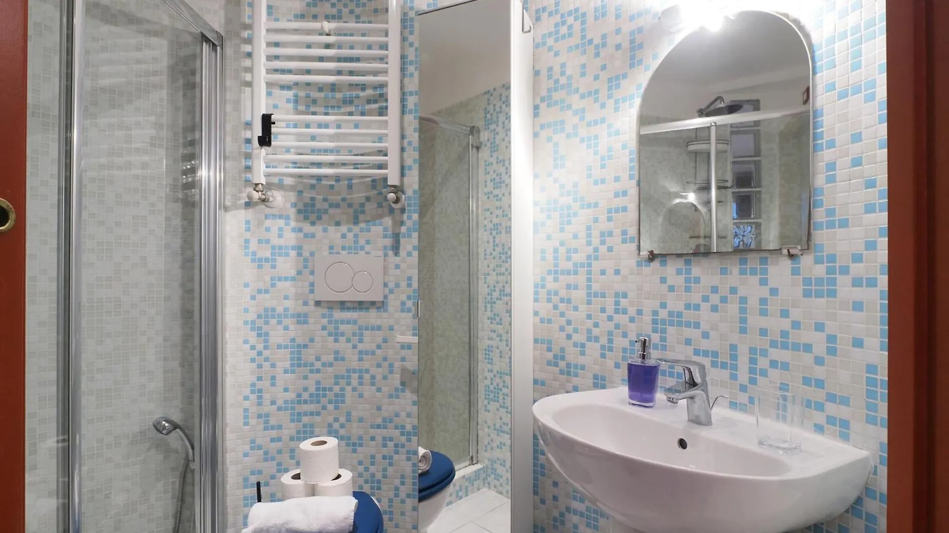 Apartament Primopiano - Chiesa Rossa Mediolan
