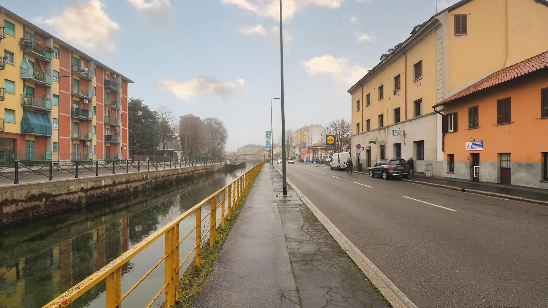 Apartament Primopiano - Chiesa Rossa Mediolan