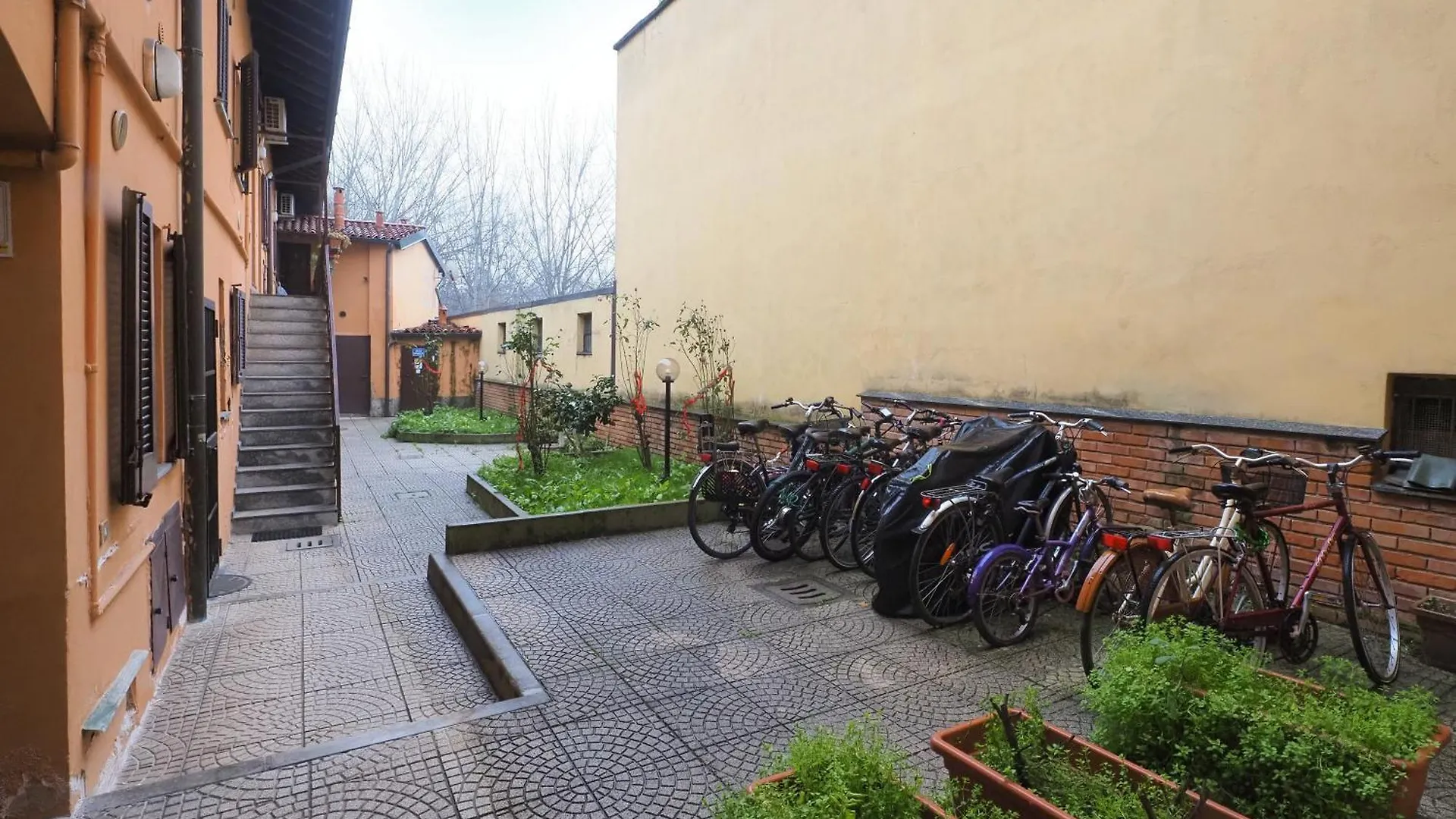 Apartament Primopiano - Chiesa Rossa Mediolan Włochy