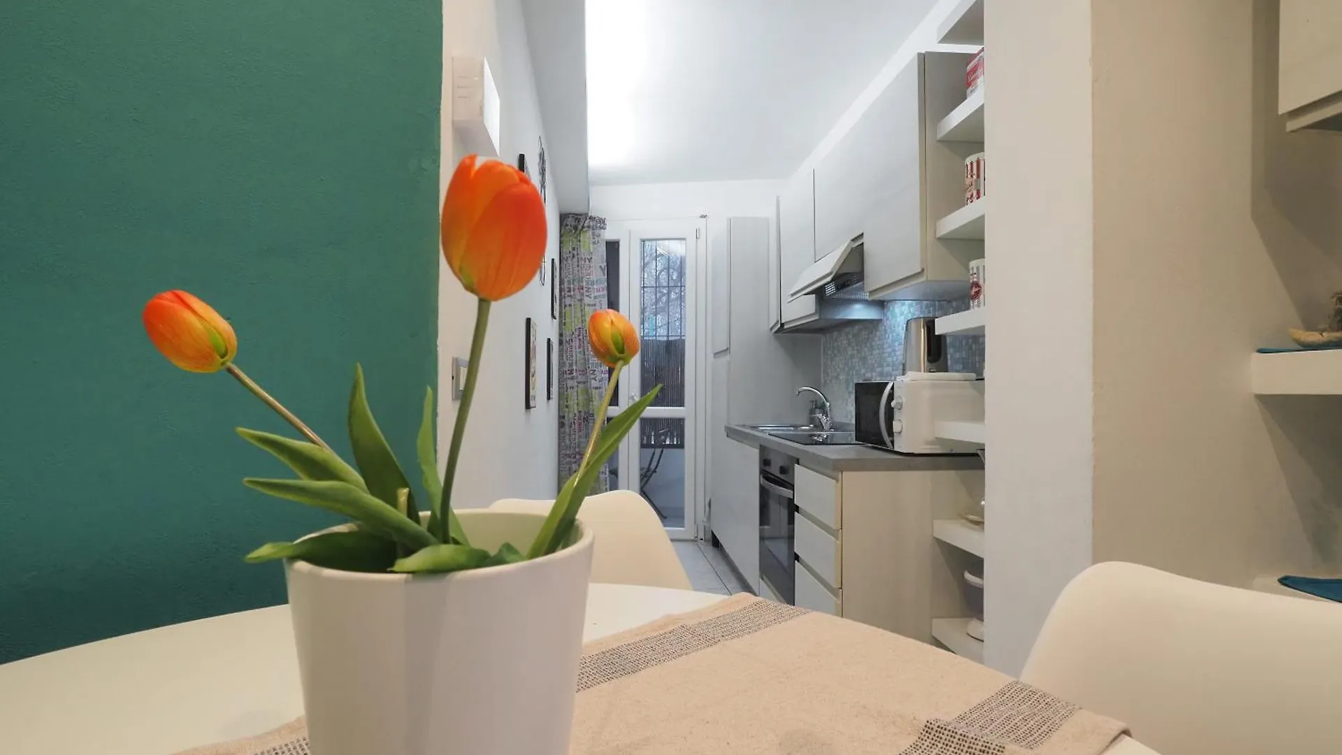 Apartament Primopiano - Chiesa Rossa Mediolan