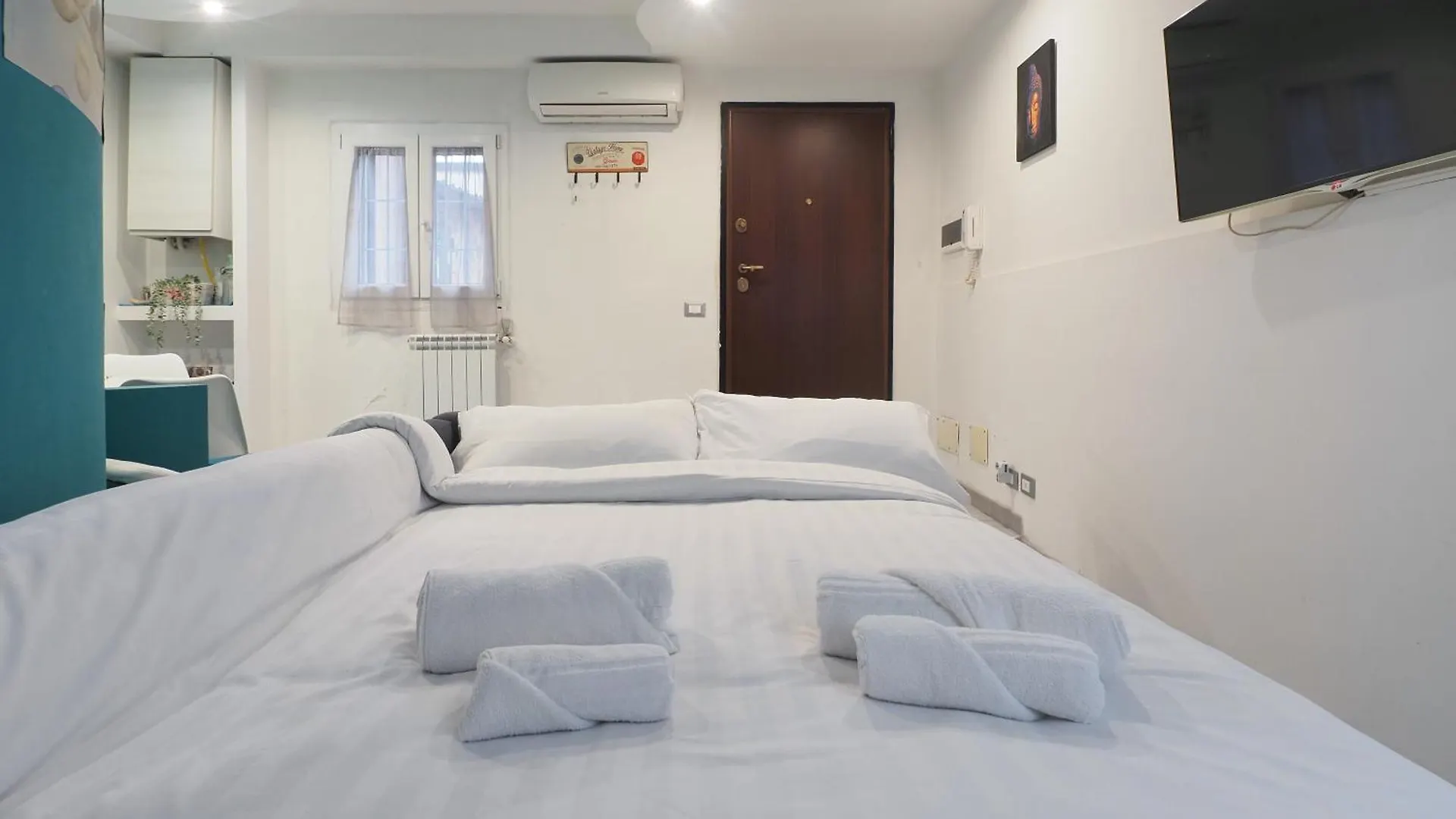 Apartament Primopiano - Chiesa Rossa Mediolan